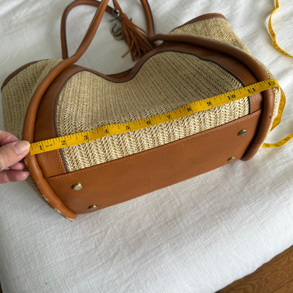 Sam Edelman Straw Raffia Tote Bag Tan Faux Leather Trim Tassel Shoulder Bag - Picture 10 of 11